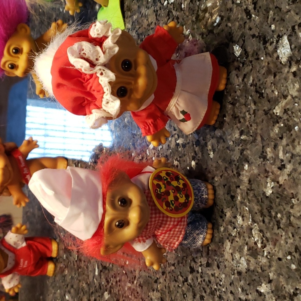 22 Colorful Troll Doll Collection - Picture 8 of 13